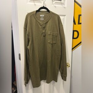 Duluth Men’s Relaxed Fit Longtail Henley T-shirt